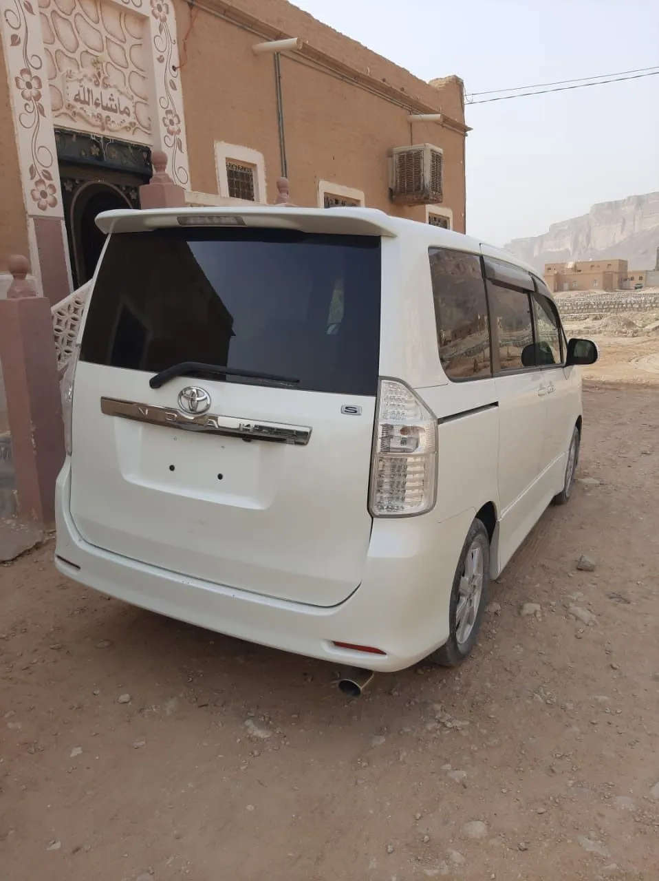 نوها ٢٠٠٨ للبيع